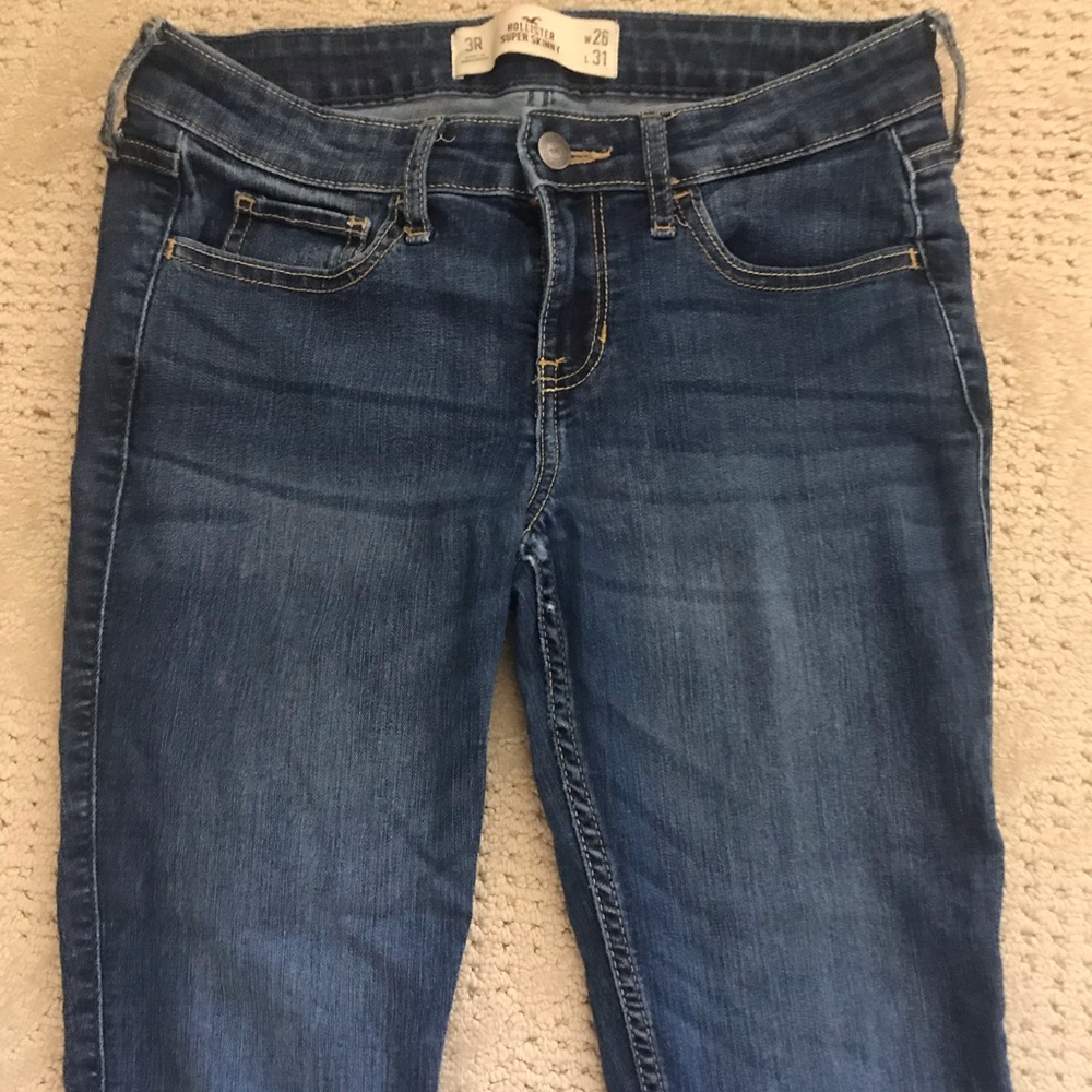 Hollister Super Skinny Jeans
